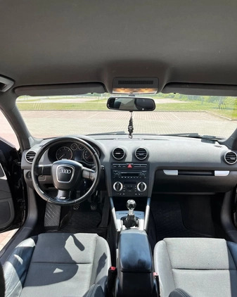Audi A3 cena 14900 przebieg: 368000, rok produkcji 2006 z Wałbrzych małe 137